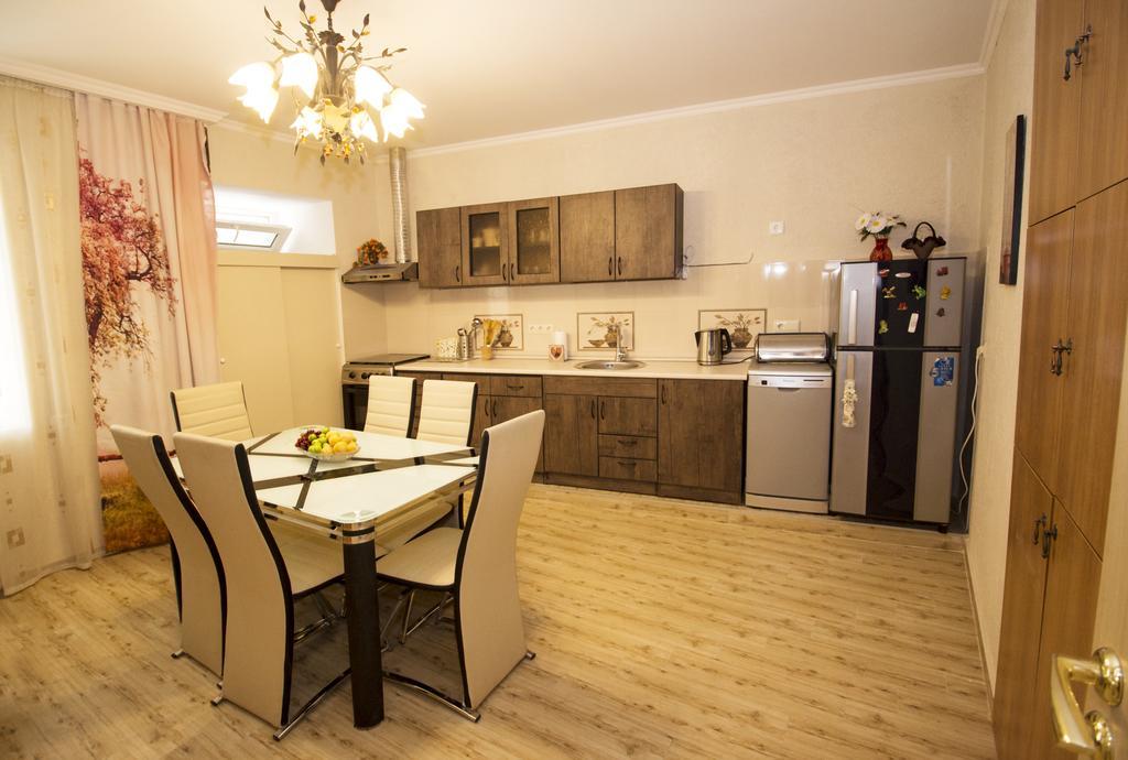 Eden Villa Tbilisi Exteriör bild